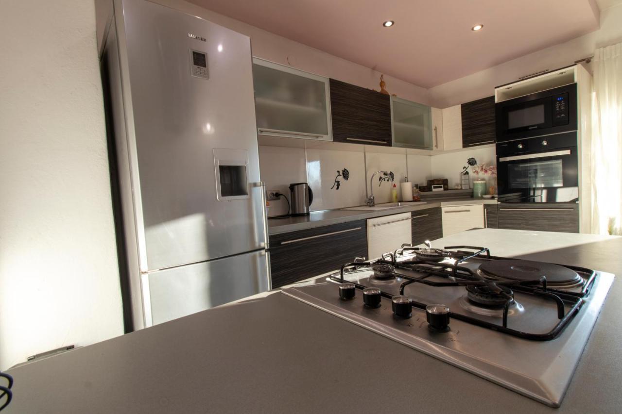 Melanie Apartment ปริฟลากา ภายนอก รูปภาพ