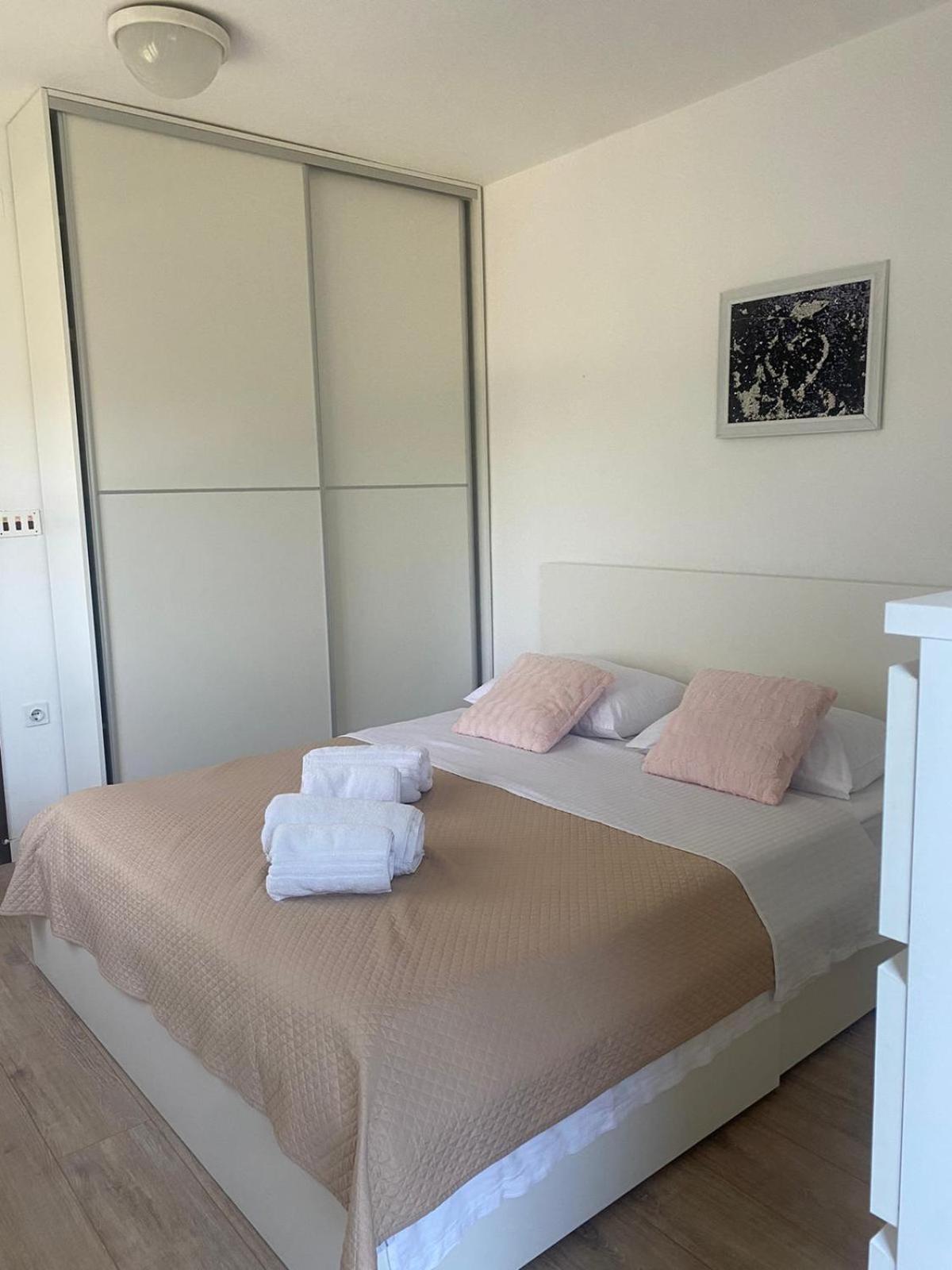 Melanie Apartment ปริฟลากา ภายนอก รูปภาพ